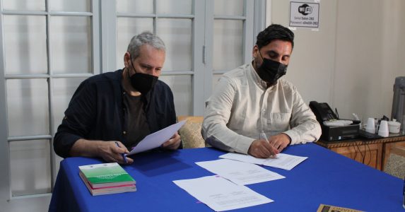 Mediante firma de convenio periodismo UAHC y Colegio de Periodistas estrechan lazos de cooperación académica y profesional