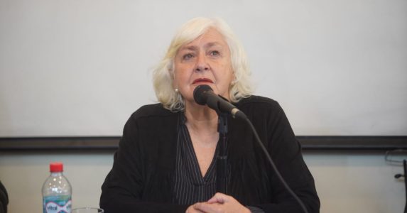 Inauguración del año académico de Periodismo UAHC Mónica González distinguió las claves para el ejercicio del “buen periodismo”
