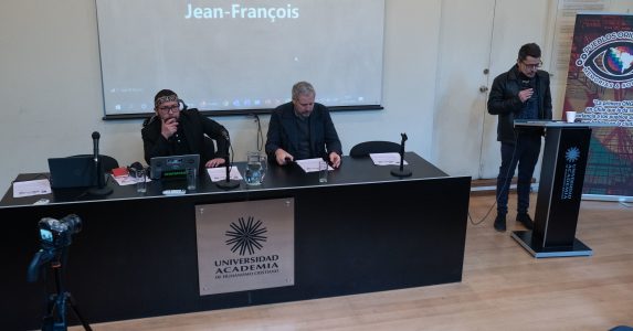 Docentes UAHC en debate Congreso internacional de pueblos originarios revisa tareas pendientes hacia un Estado plurinacional