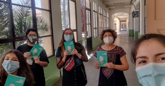 Liceo Abate Molina de Talca Ganadoras de Transforma 2018 lanzan su libro “LAM tiene memoria” con testimonios de sobrevivientes de la dictadura