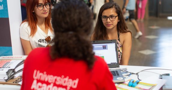 Admisión 2023 Revisa la información que debes conocer sobre la prueba PAES y el formulario FUAS para optar a ayudas económicas