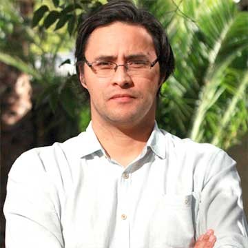 Claudio Espinoza Araya