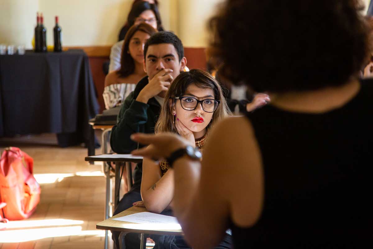 Imprescindibles para titulación hasta el 24 de marzo puedes completar Evaluaciones Diagnósticas de Idioma, Lecto- Escritura, Lógico Matemático y el Diagnóstico Inicial para las Pedagogías.