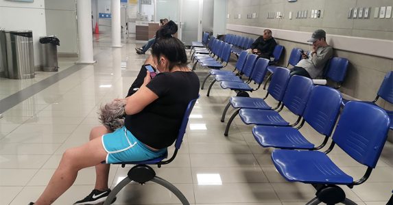 Expertos/as UAHC opinan ¿Representa la crisis de las isapres una oportunidad para fortalecer el sistema público de salud?