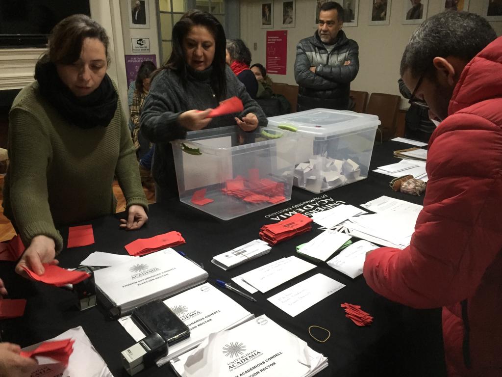 Martes 18 y miércoles 19 de junio: Elecciones de representantes ante el Consejo Superior Universitario – Consejeros de Facultad