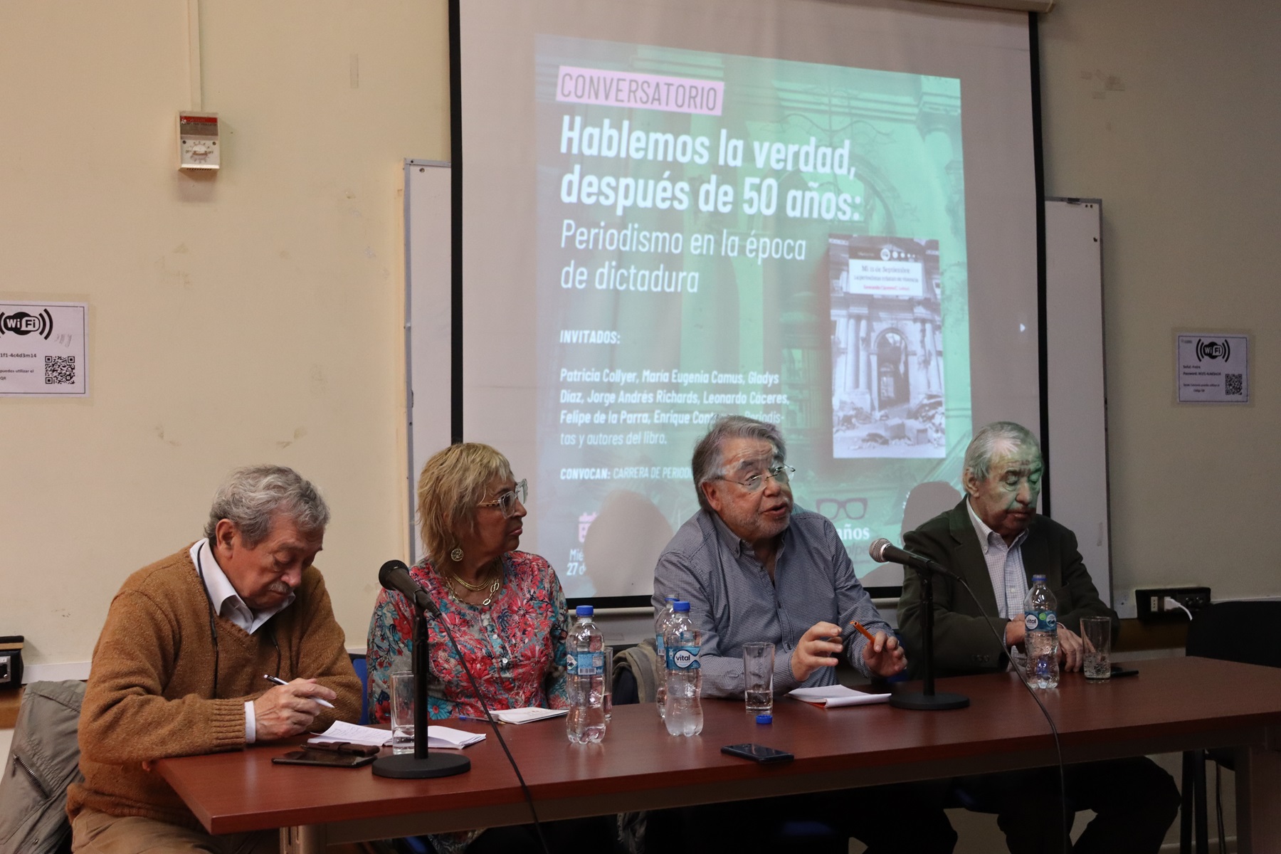 Conversatorio sobre periodismo en dictadura llama a fortalecer el rol social de la disciplina