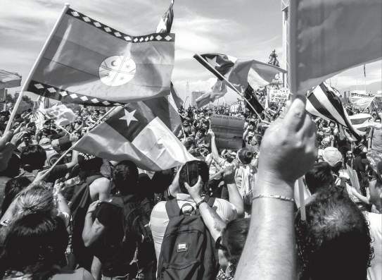 Presentación del libro “Voces Constituyentes”