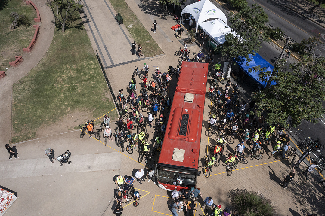 La Academia participa en “Compartir para Convivir”: intervención sobre seguridad vial para prevenir accidentes de ciclistas