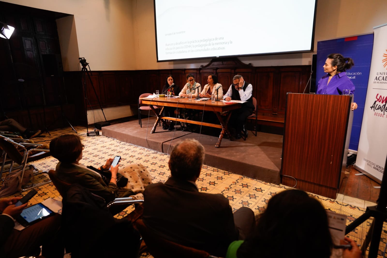 Cátedra UNESCO UAHC compartió nuevos enfoques y herramientas docentes en seminario “Pedagogía de la Memoria y Educación en Derechos Humanos”
