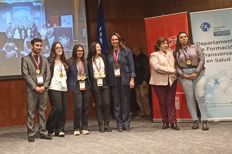 Estudiante de la carrera de Pedagogía en Educación Básica participa en Expociencias Nacional Chile 2023 con proyecto sobre pedagogía y dramatización