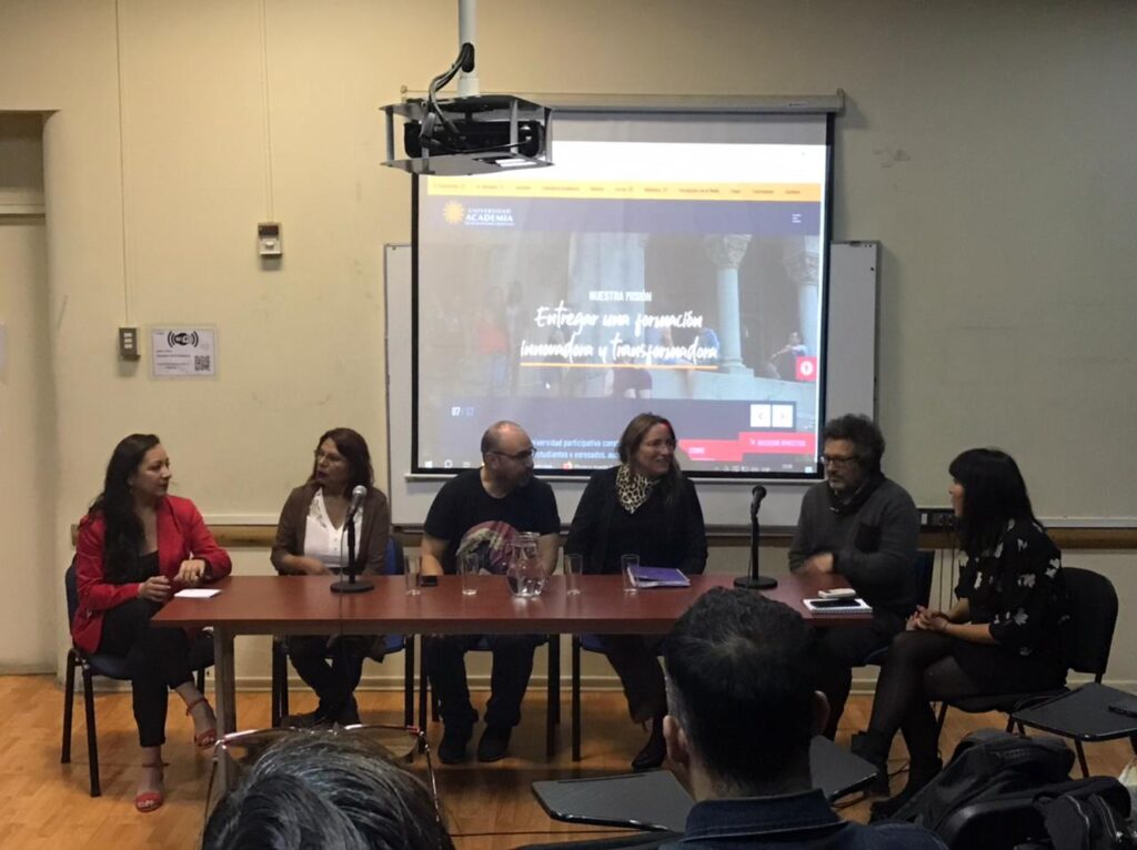 Escuelas de Derecho y de Pedagogía en Educ. Diferencial y Enseñanza Básica UAHC organizan presentación de documental “Mosaico Escolar”