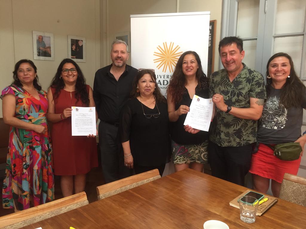 UAHC firma acuerdo de apoyo y colaboración con sindicato de la Fundación para la Promoción y Desarrollo de la Mujer