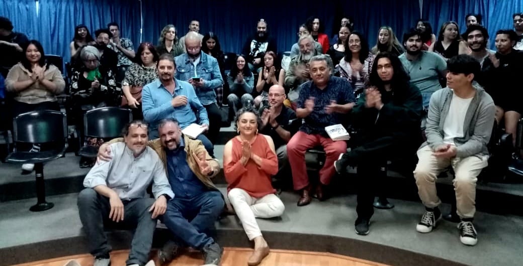 Lanzamiento de libro en Escuela de Psicología UAcademia abre la puerta a diálogo sobre la diversidad psíquica