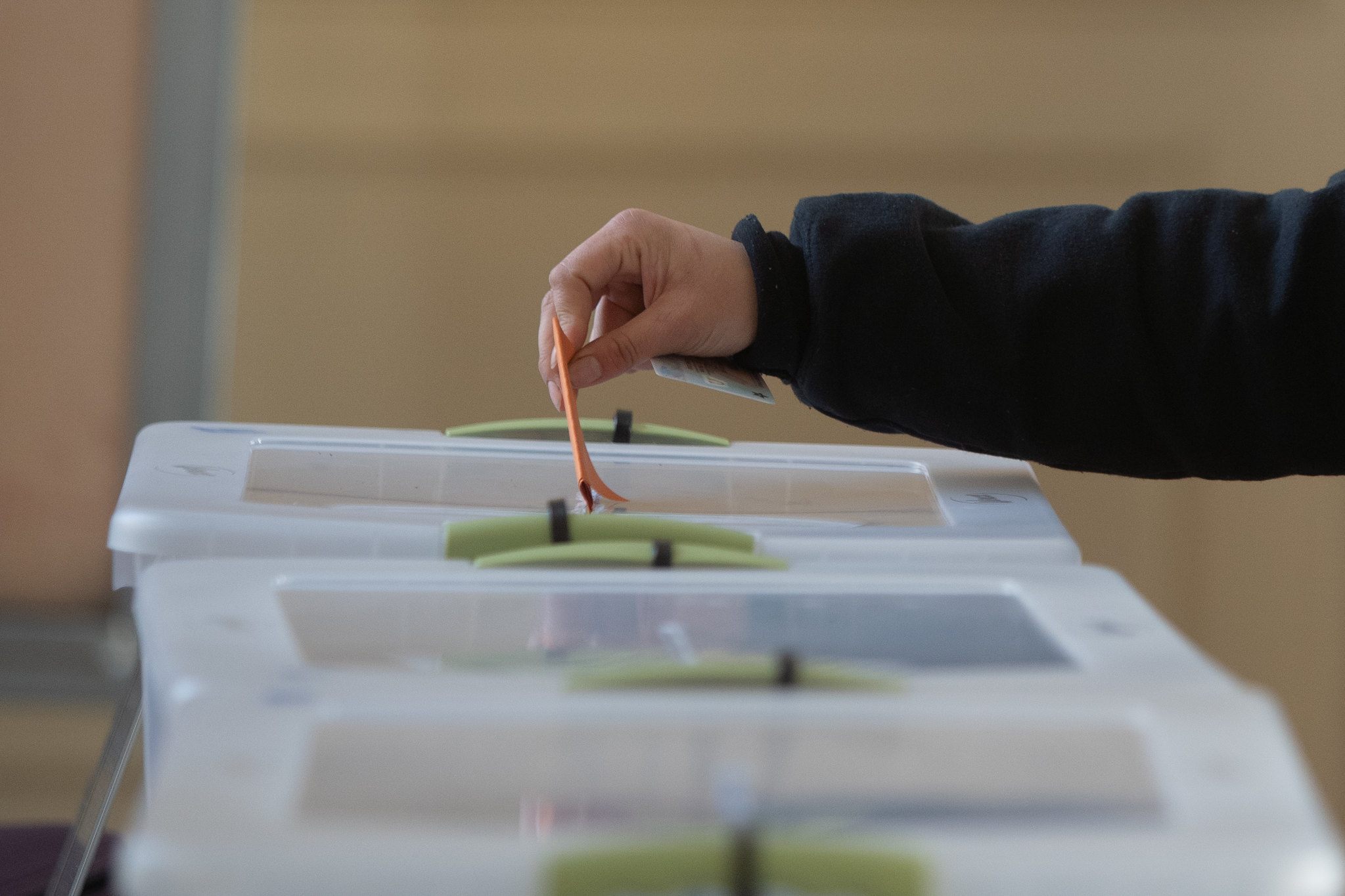Revisa los escrutinios de las elecciones 2024 de consejeros/as superiores y de Facultad