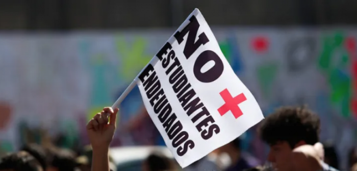 Columna del rector Álvaro Ramis: ¿Es inmoral condonar el CAE?