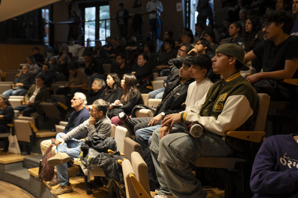 En tres congresos nacionales: UAcademia invita a reflexionar sobre los nuevos desafíos del país en economía solidaria, conflictos sociales y derecho indígena