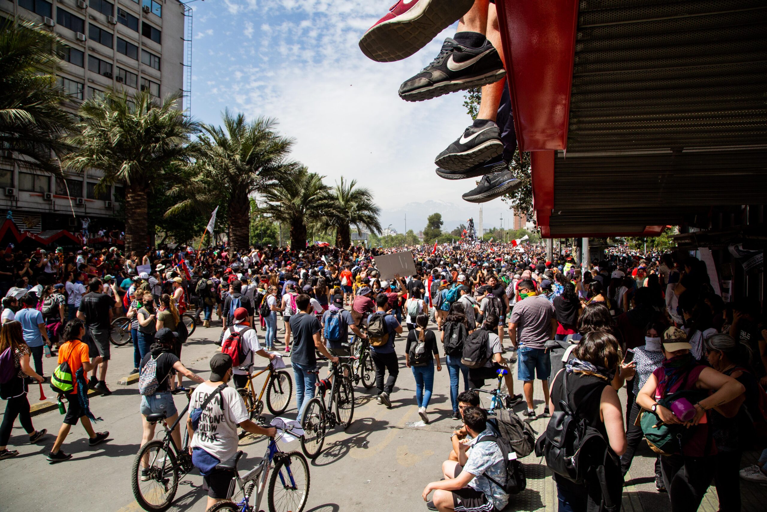 [En los medios] Opinión del rector Álvaro Ramis: Del 18 de Brumario al 18 de octubre