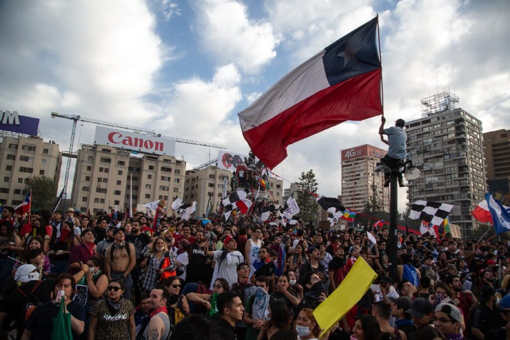 Fernando Vergara: Coordenadas de una identidad perdida
