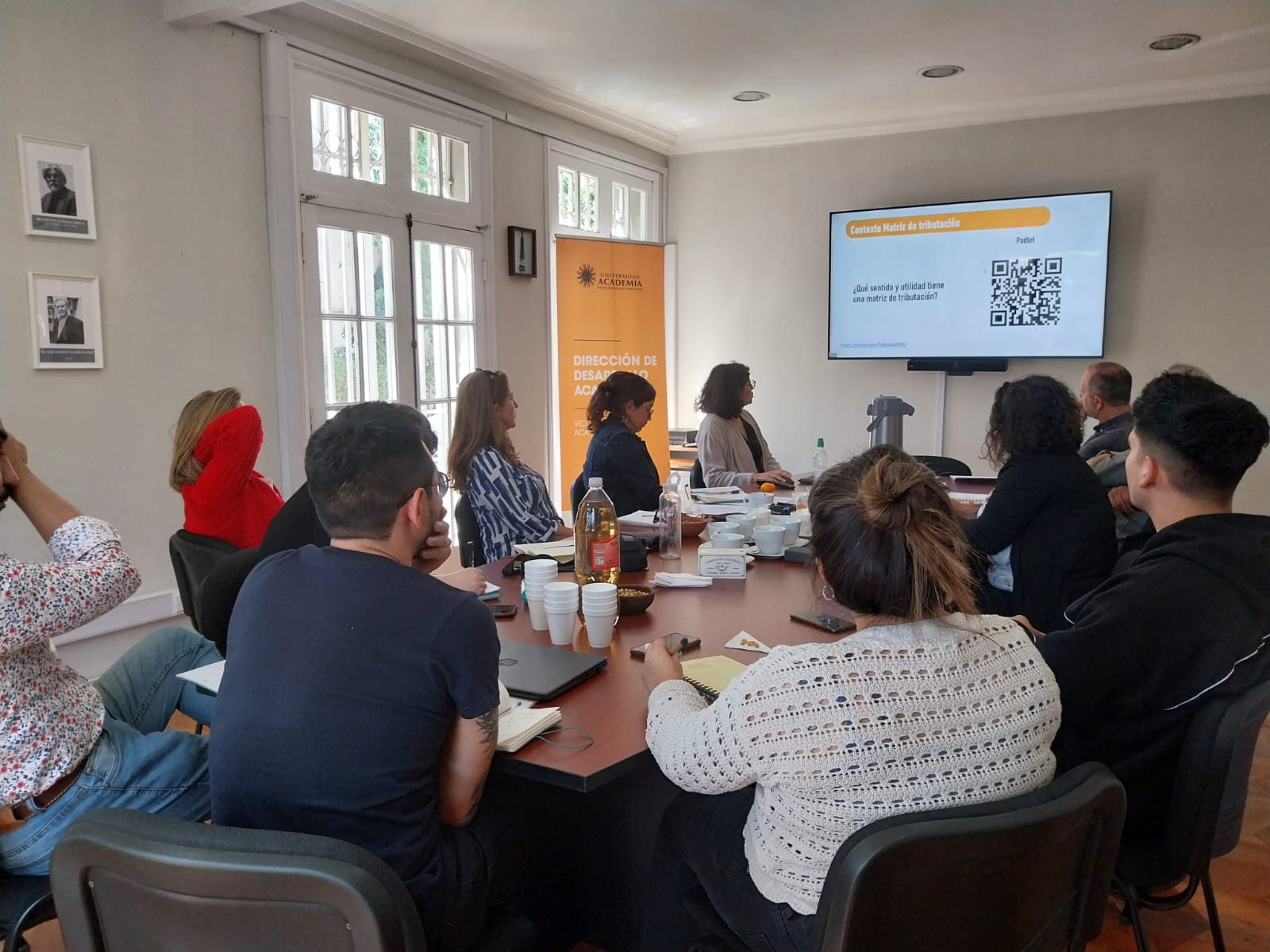 Dirección de Desarrollo Académico entrega herramientas para revisión microcurricular de las carreras