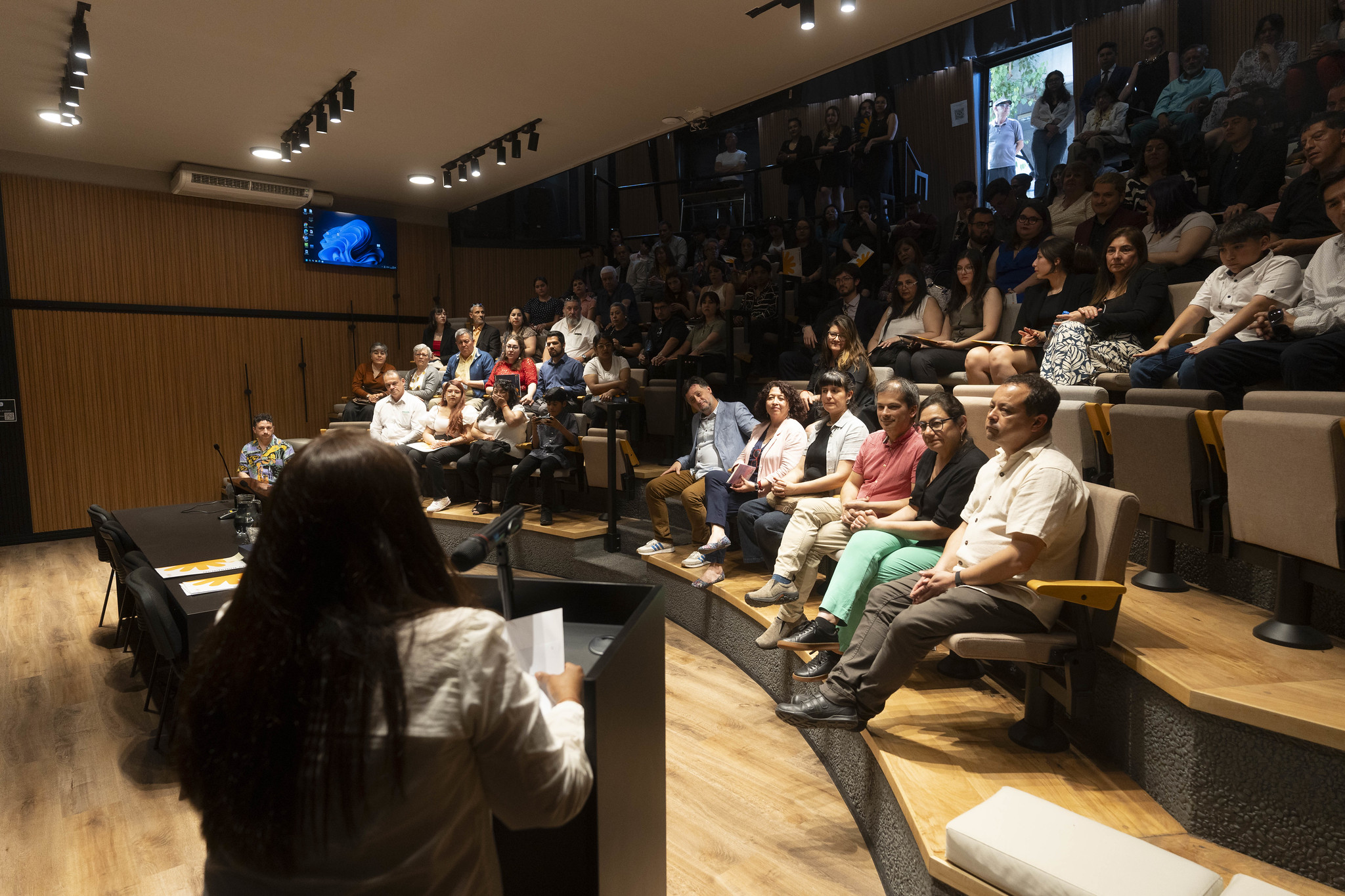 Como primer hito académico: estudiantes de la Escuela de Humanidades recibieron su grado de Bachiller 2024