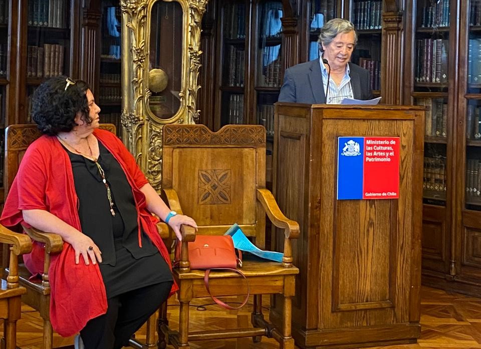 Libro sobre la obra del filósofo Carlos Ruiz Schneider editado por la profesora Cecilia Sánchez releva rol del pensador en la educación