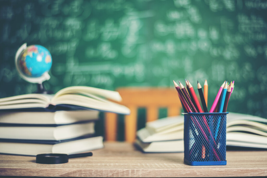 Información para estudiantes suspendidos/eliminados por deserción académica