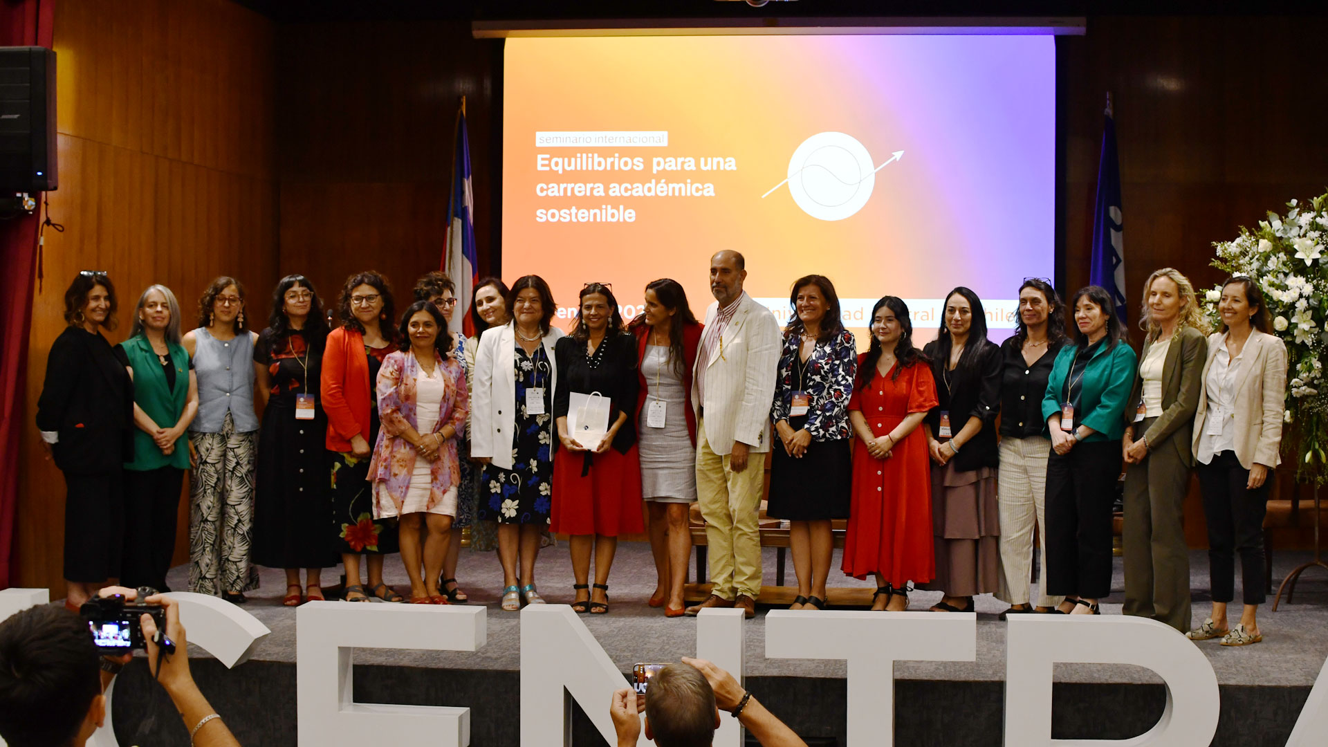 UAcademia participa en seminario sobre carreras académicas sostenibles