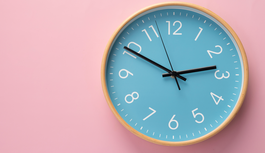 Conoce los horarios de atención durante febrero en UAcademia