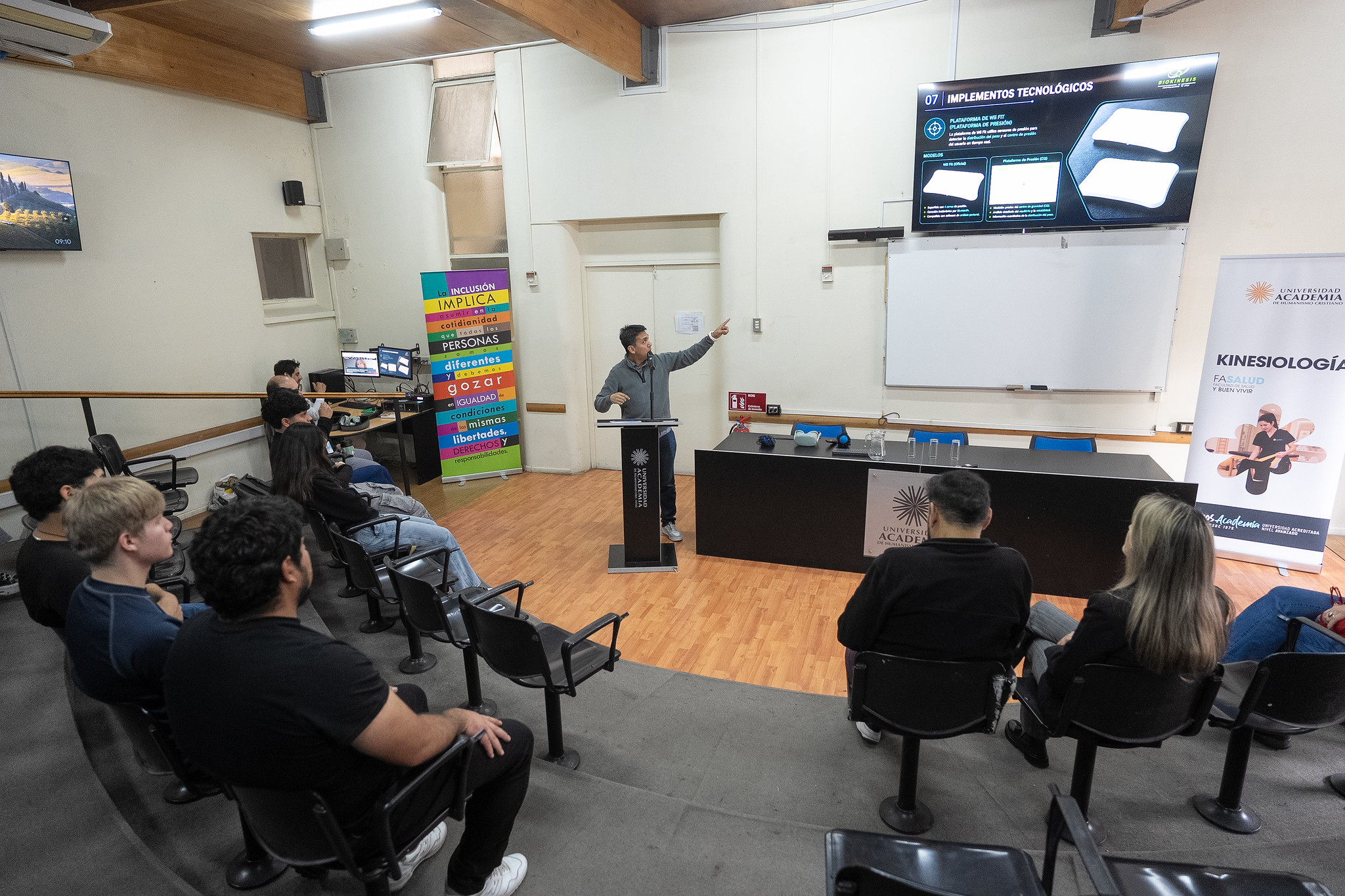 Kinesiología UAHC celebra su Día Nacional con enfoque en la tecnología y el compromiso comunitario 
