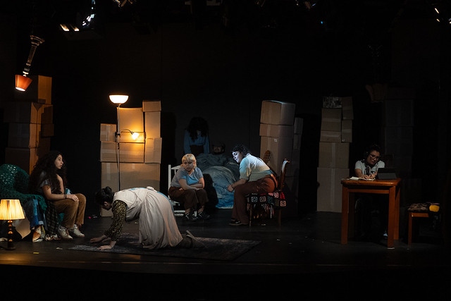 Estudiar Teatro en Chile: qué se aprende, campo laboral y oportunidades en artes escénicas