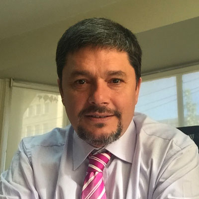 El CAE y rebaja tributaria: La paradoja de cobrar a los estudiantes y aliviar a las empresas