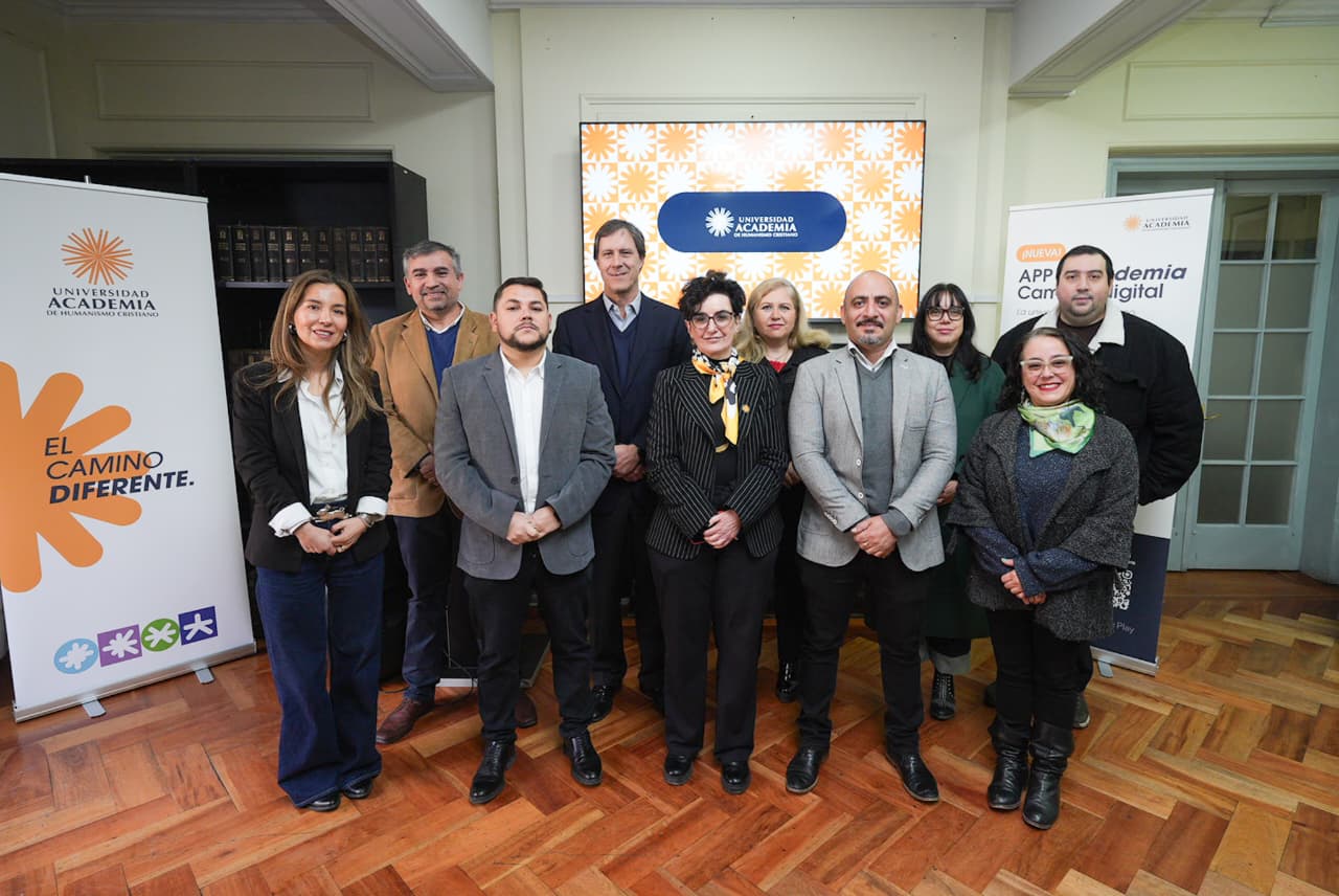 Ya está disponible para las y los estudiantes de la UAcademia la nueva App Campus Digital