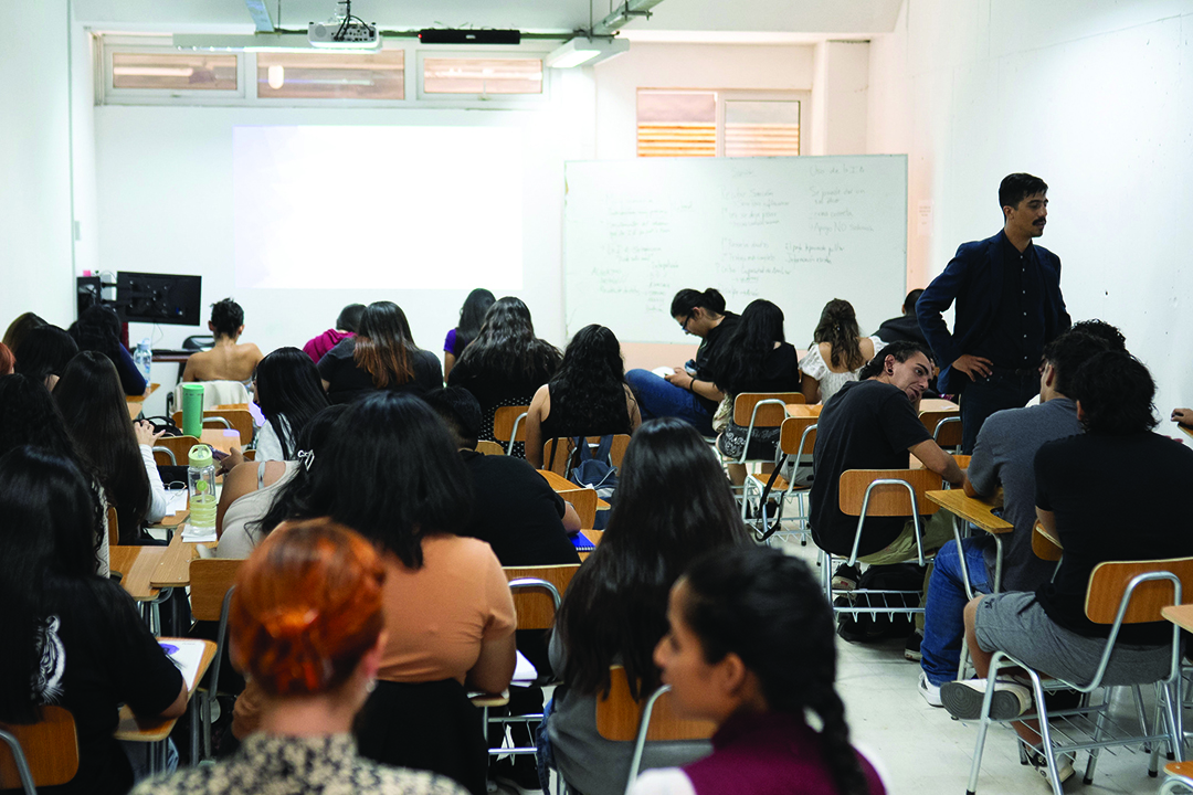 Magíster en Educación mención Liderazgo Transformacional y Gestión Escolar